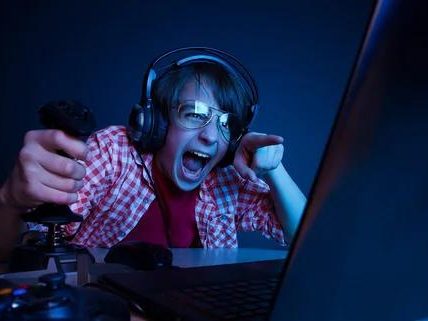 Build stronger gaming strategies with Cheat download support for players
