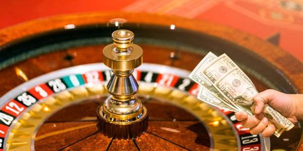 Find Baccarat Tables and Exciting Card Gaming Options with คาสิโนออนไลน์