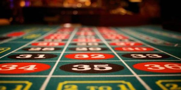 Try Roulette Table Games through an online casino Singapore for Gamers